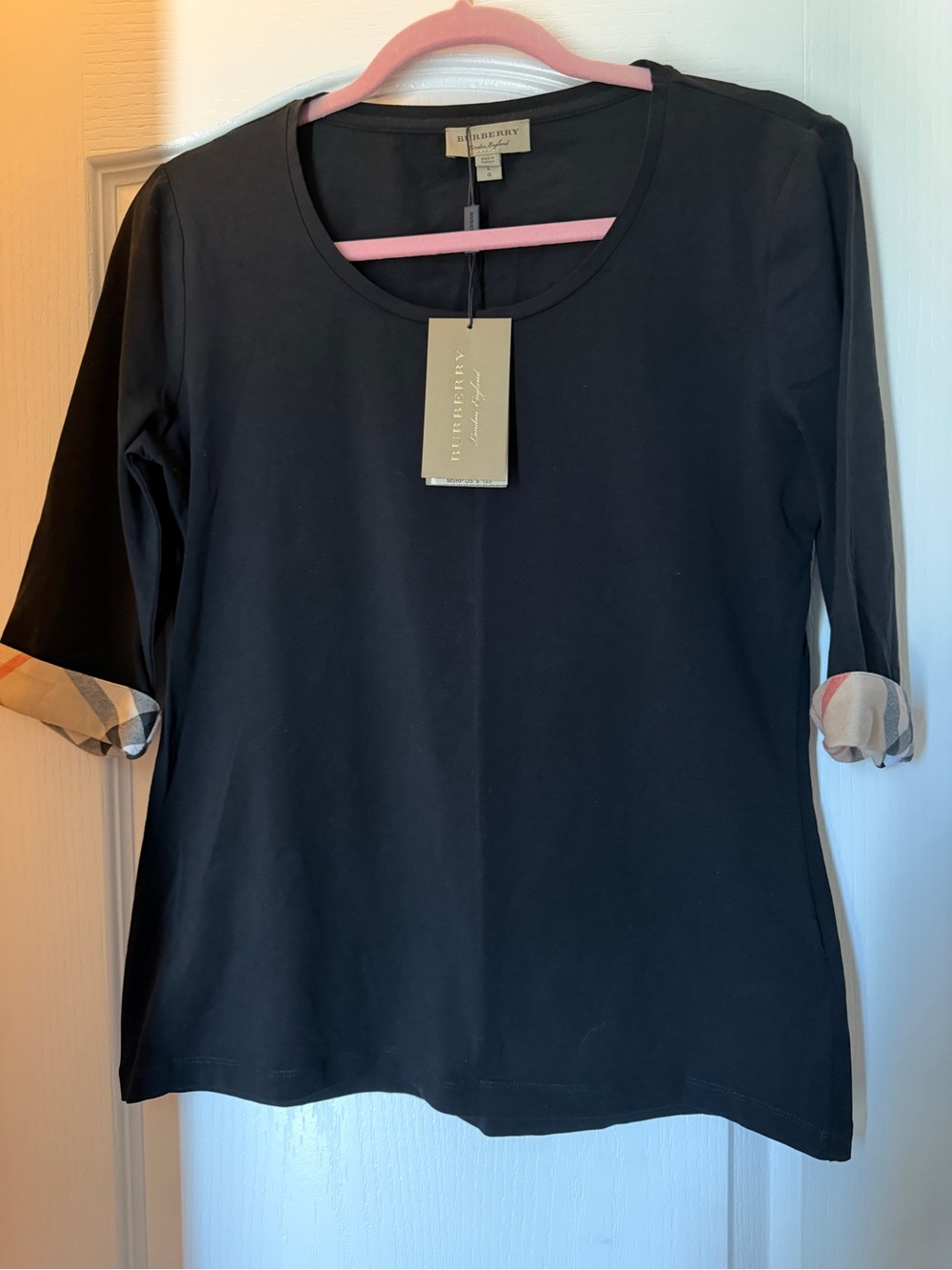 Burberry quarter sleeve shirt